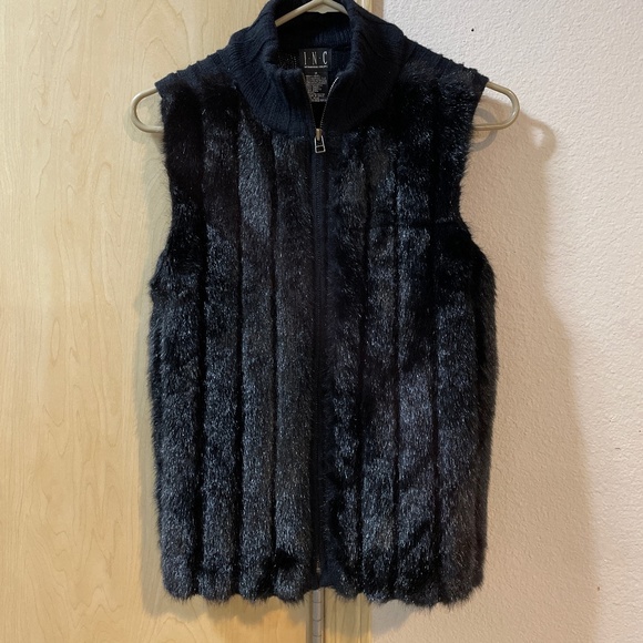 INC International Concepts Jackets & Blazers - Women Medium Faux Fur and Knit Vest